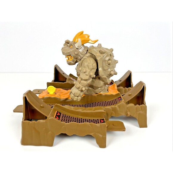 Hot Wheels Mario Kart Bowser's Castle Windup Animated Figure - Tested Works (B1) - Picture 3 of 5